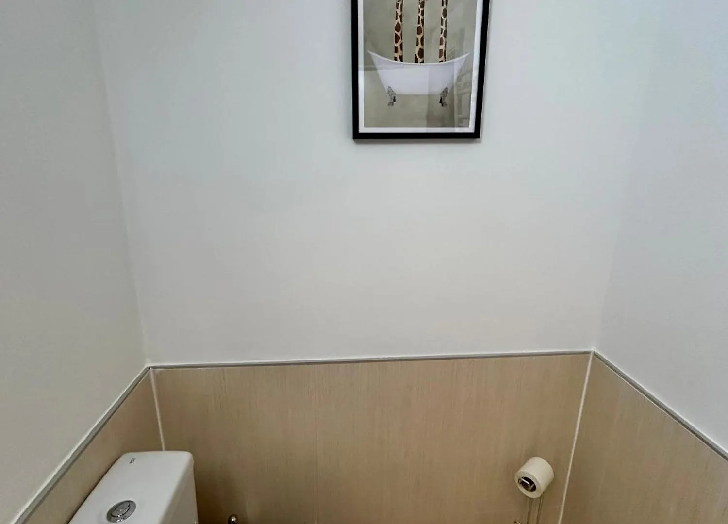 De Madrid Al Cielo Suites Con Wifi Y Netflix 0*,